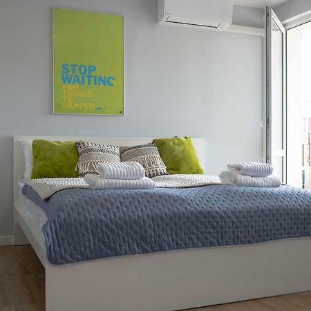 Wlr Apartments - Hoza II วอร์ซอ ภายนอก รูปภาพ